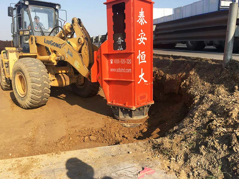 高速液壓夯實(shí)機(jī) 高速液壓夯實(shí)機(jī)