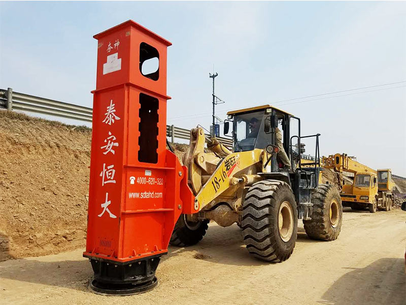 鏟車(chē)液壓夯實(shí)機(jī) 鏟車(chē)液壓夯實(shí)機(jī)